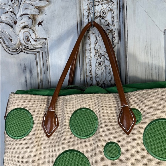 MSC Mainstreet Collection Green Polka Dot Straw Tote Bag - Picture 3 of 5